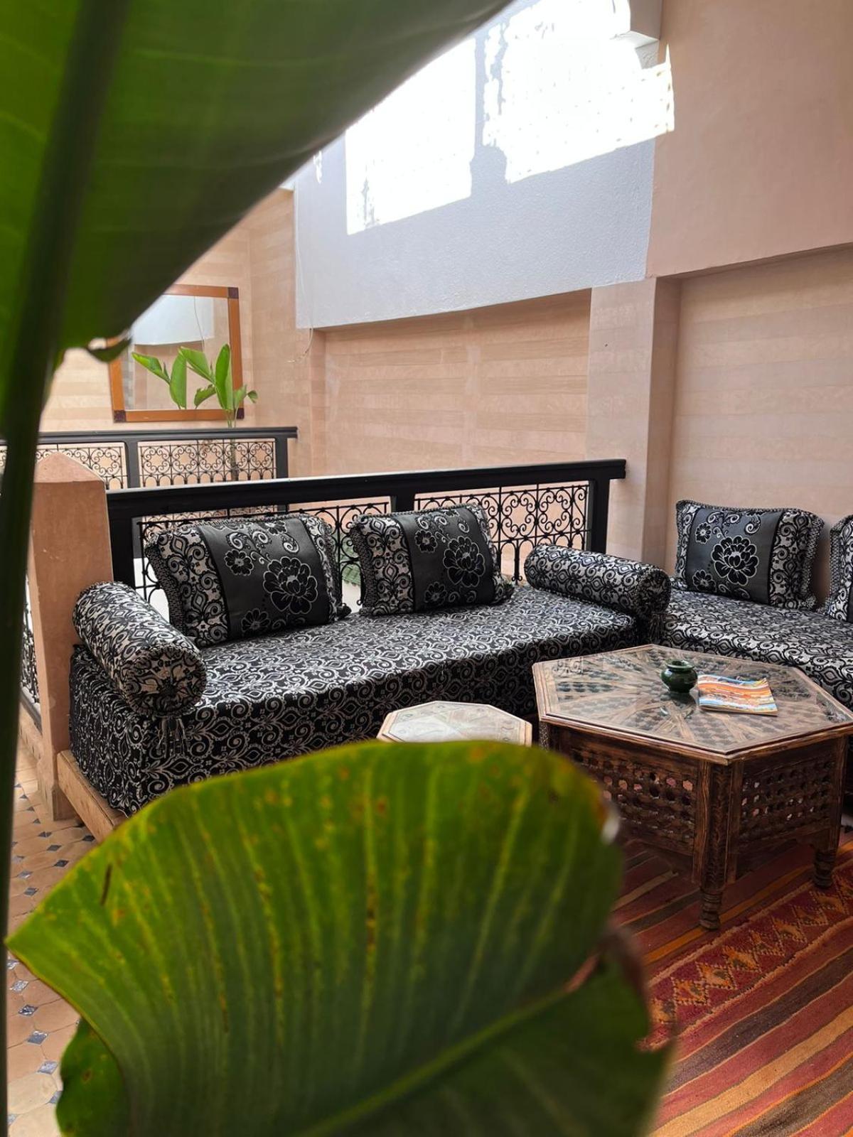 Riad Black Doors Marrakesh Luaran gambar